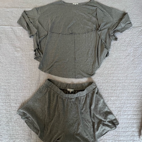 Early Riser Matching Set - Picture 5 of 16